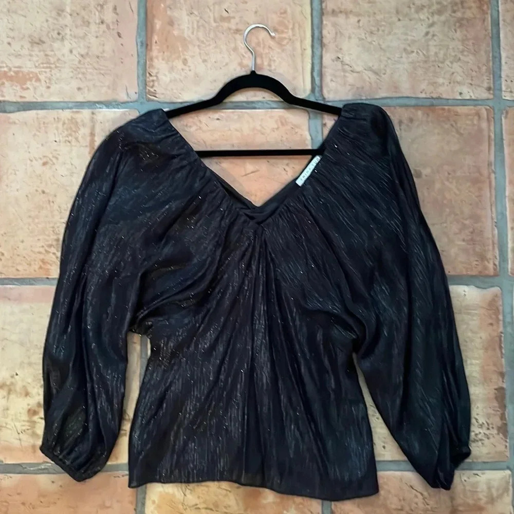 NWOT TRINA TURK Size Small Metallic Black Glam Retro Dolman Sleeve Blouse